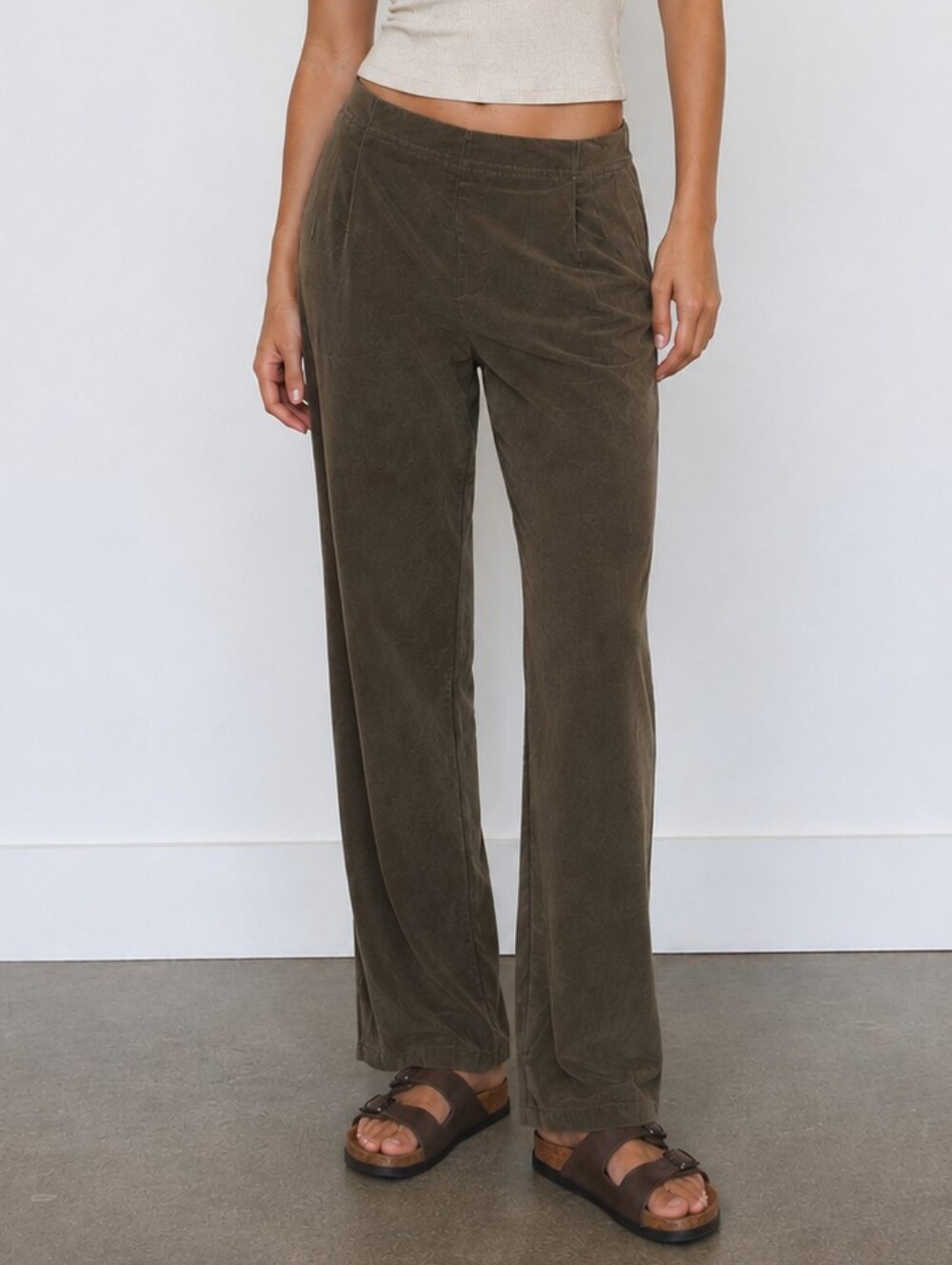 CHEROKEE Women's Olive Green Faux Suede Pull-On Straight Leg Pants MADE IN USA